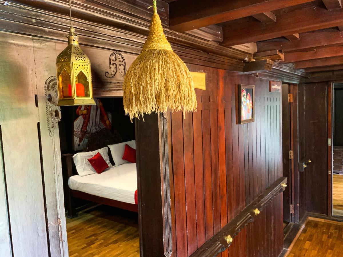 Castillo De Woods , The Private Luxury Villa , 8 Bhk, Vattavada Kottakamboor エクステリア 写真
