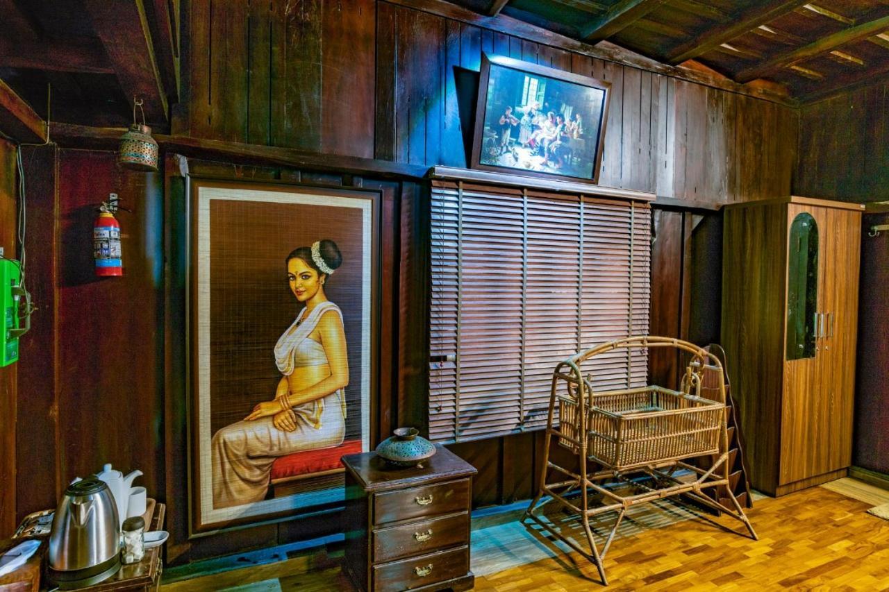 Castillo De Woods , The Private Luxury Villa , 8 Bhk, Vattavada Kottakamboor エクステリア 写真