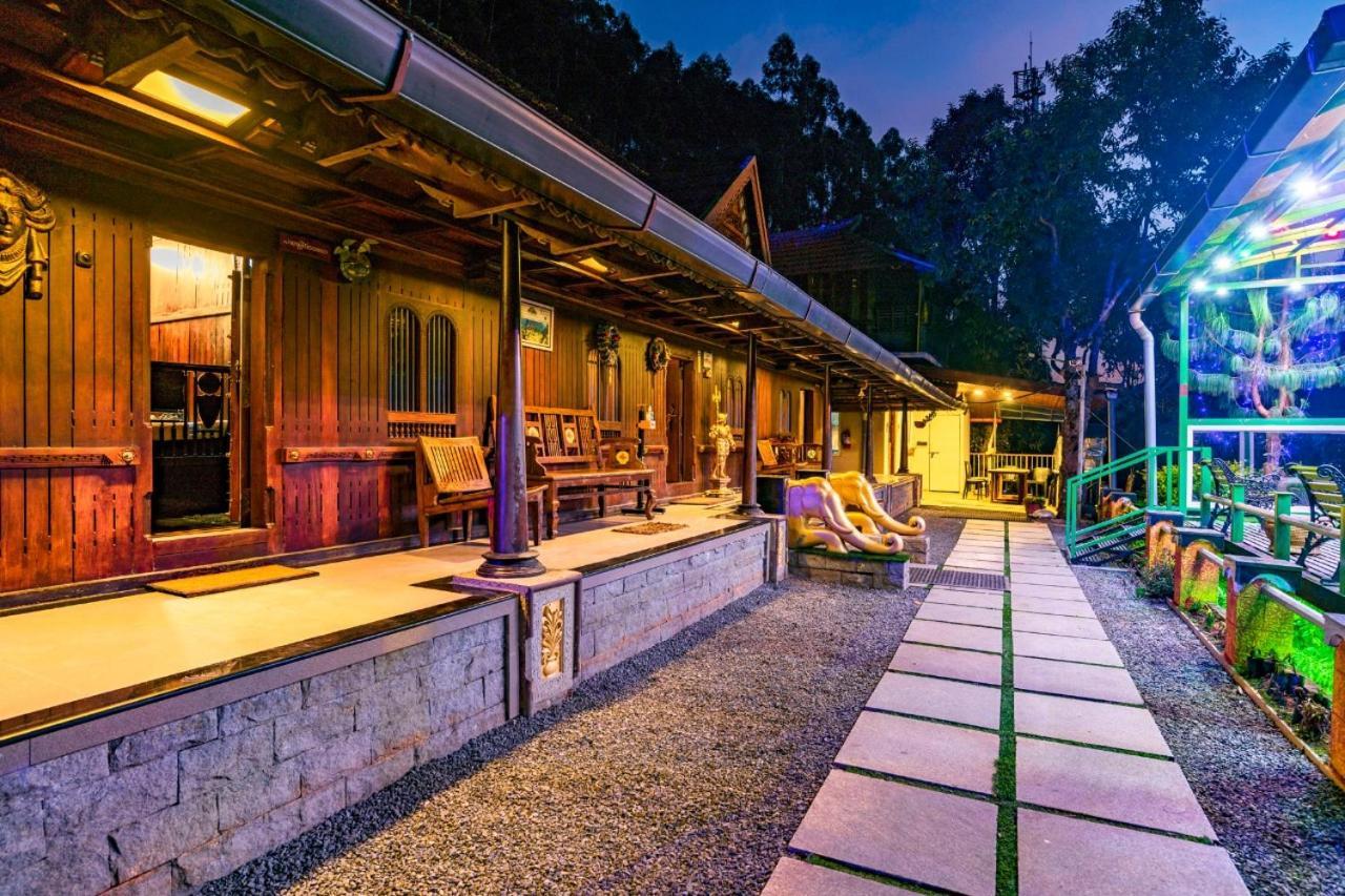 Castillo De Woods , The Private Luxury Villa , 8 Bhk, Vattavada Kottakamboor エクステリア 写真
