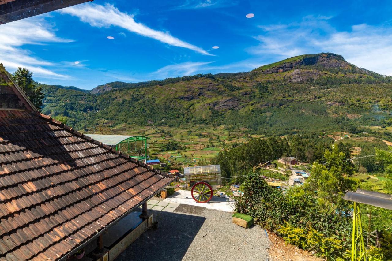 Castillo De Woods , The Private Luxury Villa , 8 Bhk, Vattavada Kottakamboor エクステリア 写真